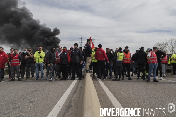 FOS : Protestation contre les réquisitions DPF