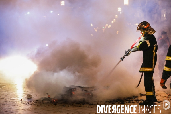 Manifestation qui dégénère dans les rues de Bordeaux.