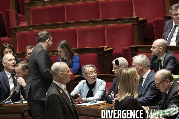 Motion de censure contre le gouvernement Borne