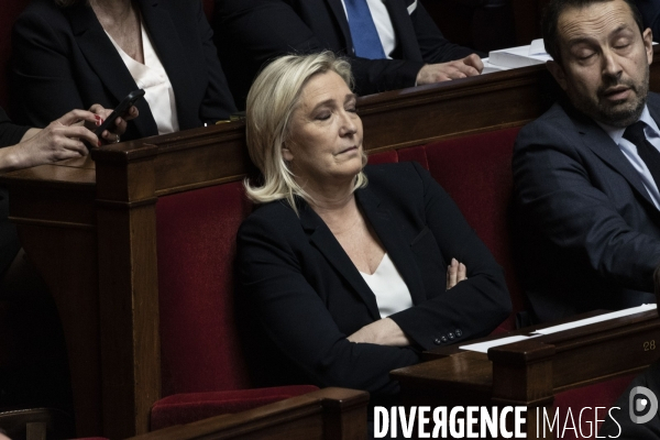 Motion de censure contre le gouvernement Borne