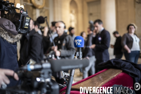 Motion de censure contre le gouvernement Borne