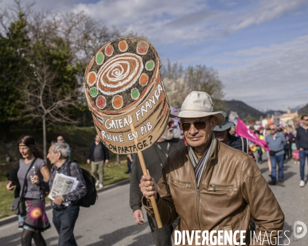 Manifestation contre la réforme des retraites. Digne Les Bains.