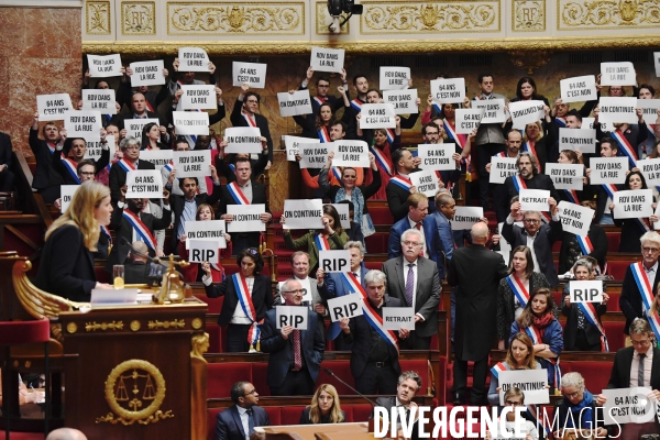 Assemblee Nationale / Motion de censure contre le gouvernement d Elisabeth borne