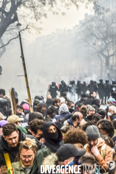 9éme round de manifestations contre la réforme des retraites