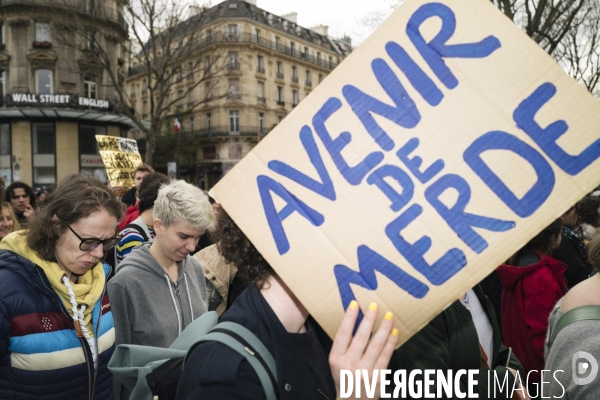 Fra - manifestation contre la reforme des retraites - episode 9 - paris