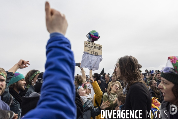 Rassemblement contre le projet de megabassine de Sainte-Soline 25032023