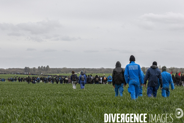 Rassemblement contre le projet de megabassine de Sainte-Soline 25032023