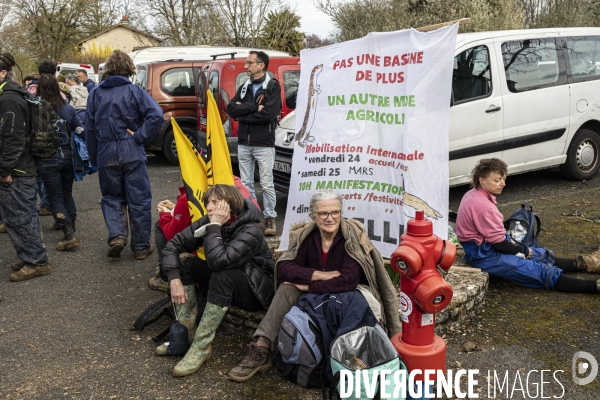 Rassemblement contre le projet de megabassine de Sainte-Soline 25032023