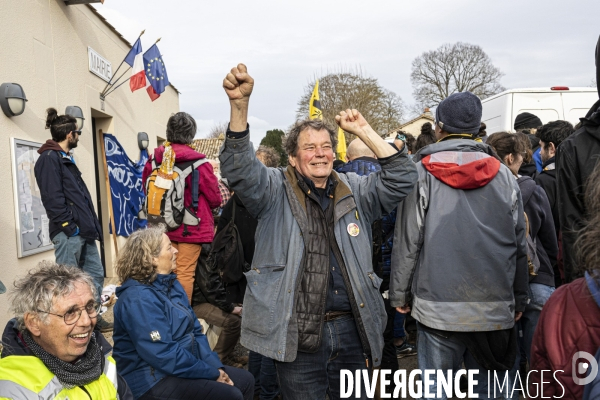 Rassemblement contre le projet de megabassine de Sainte-Soline 25032023