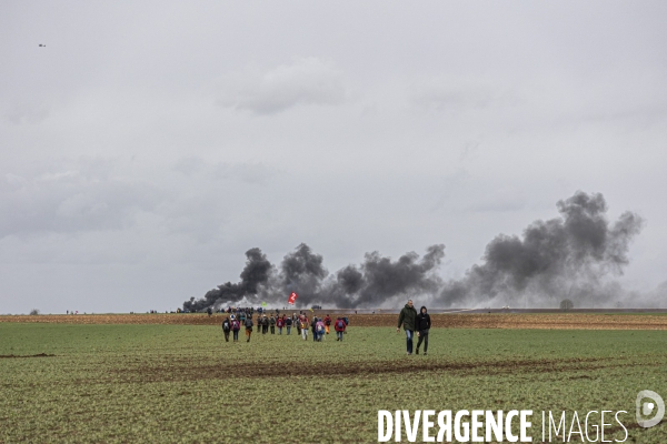 Rassemblement contre le projet de megabassine de Sainte-Soline 25032023