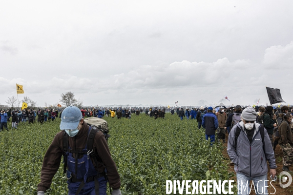 Rassemblement contre le projet de megabassine de Sainte-Soline 25032023