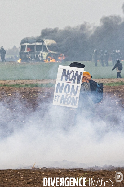 Rassemblement contre le projet de megabassine de Sainte-Soline 25032023