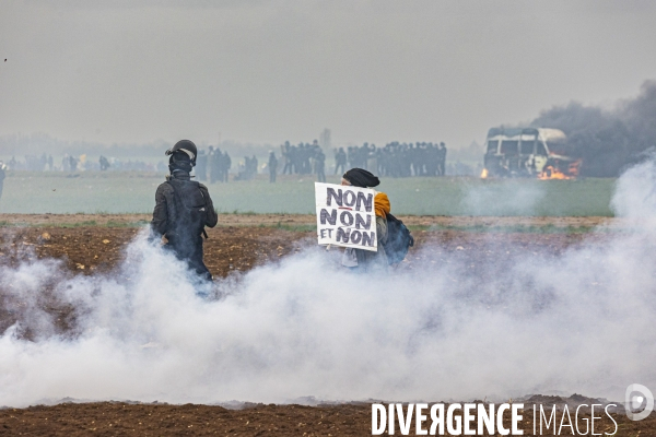 Rassemblement contre le projet de megabassine de Sainte-Soline 25032023