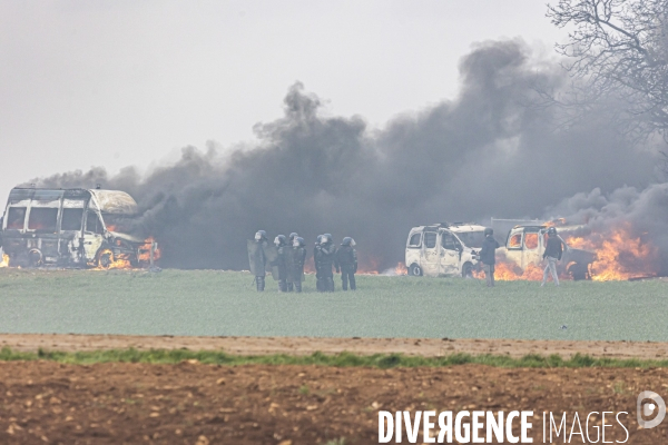 Rassemblement contre le projet de megabassine de Sainte-Soline 25032023