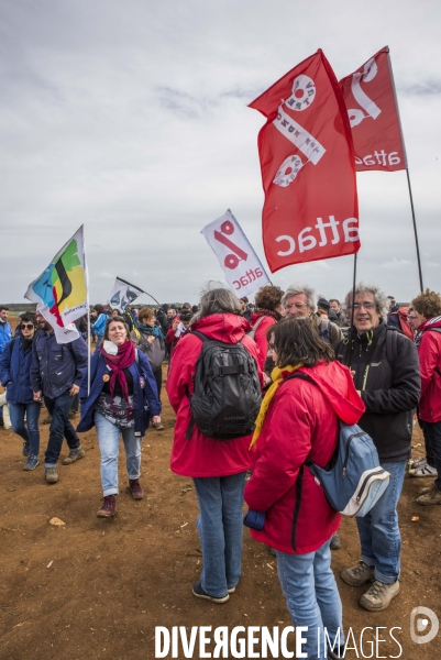 Manifestation organisée contre l inplantation d une méga-bassine à Sainte Soline