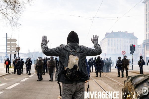 Dixième journée de mobilisation contre la réforme des retraites à Nantes