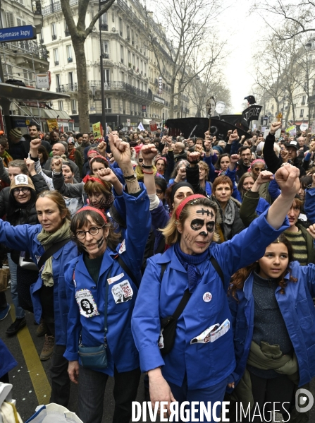 LA MANIFESTATION CONTRE LA REFORME DES RETRAITES, Paris. 10e journée de mobilisation le 28/03/2023