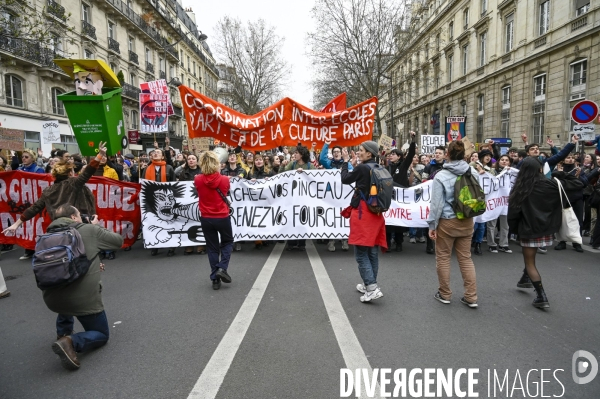 LA MANIFESTATION CONTRE LA REFORME DES RETRAITES, Paris. 10e journée de mobilisation le 28/03/2023