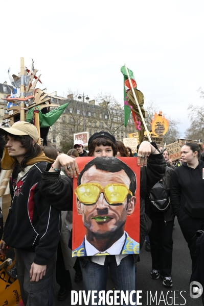 LA MANIFESTATION CONTRE LA REFORME DES RETRAITES, Paris. 10e journée de mobilisation le 28/03/2023