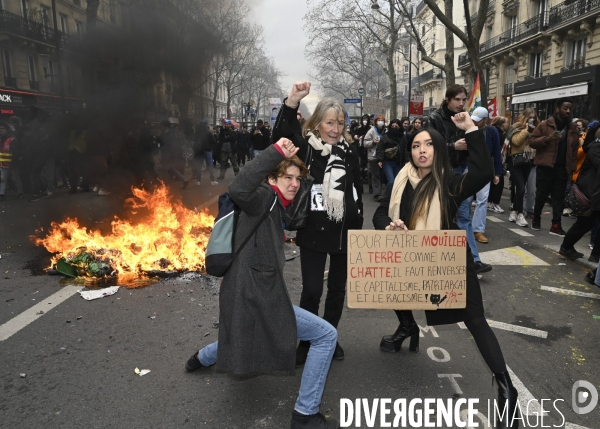 LA MANIFESTATION CONTRE LA REFORME DES RETRAITES, Paris. 10e journée de mobilisation le 28/03/2023