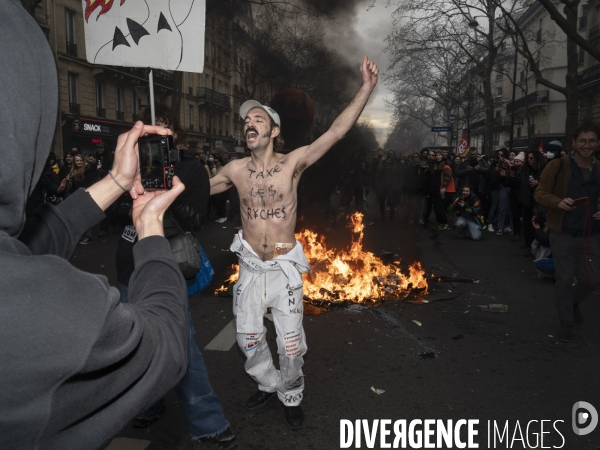 LA MANIFESTATION CONTRE LA REFORME DES RETRAITES, Paris. 10e journée de mobilisation le 28/03/2023