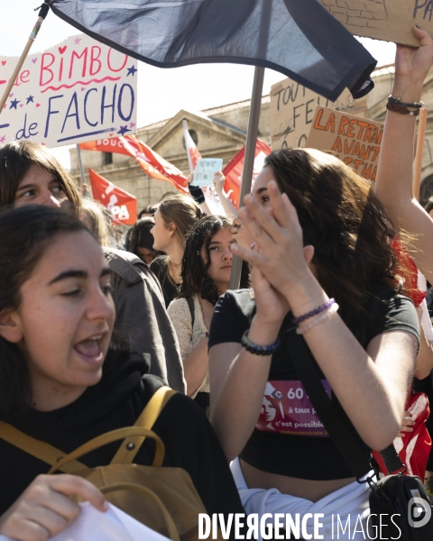 Jeunes lores de la 11eme journée de protestation