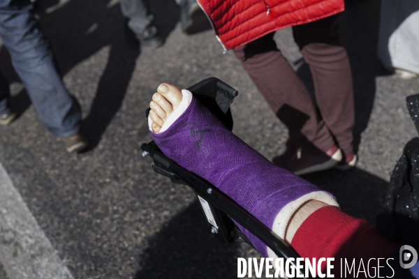 Jeunes lores de la 11eme journée de protestation
