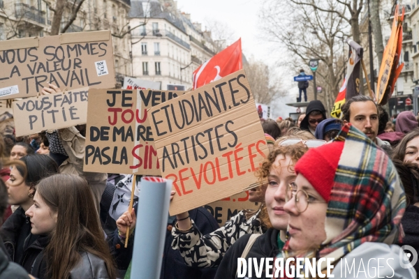 Manifestation contre la réforme des retraites à Paris le mardi 28 mars 2023