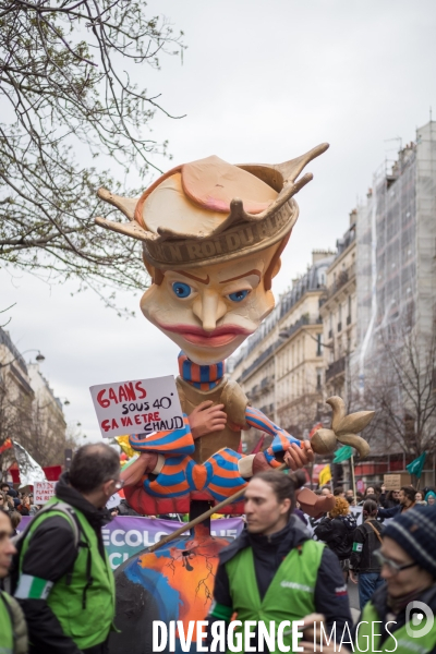 Manifestation contre la réforme des retraites à Paris le mardi 28 mars 2023