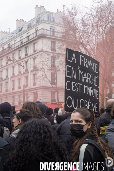 Manifestation contre la réforme des retraites à Paris le mardi 28 mars 2023