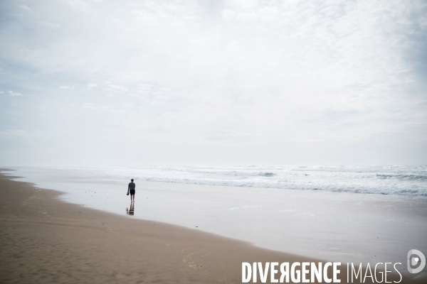 Promenade sur une plage landaise