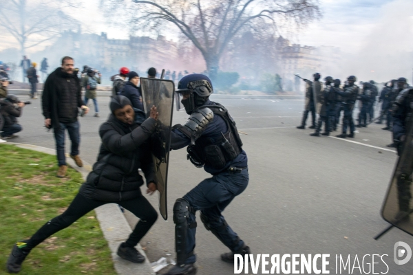 Dixième manifestation contre la réforme des retraites