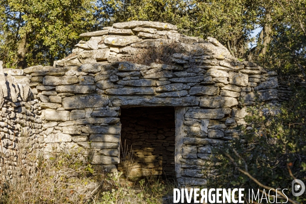Murs en pierre sèche - Terrasses de culture de Goult, Vaucluse (84)