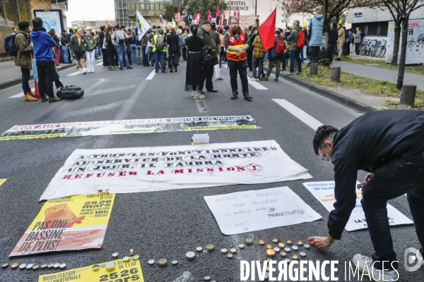 Rassemblement devant toutes les préfectures de France à l appel des Soulèvements de la terre contre la violence à Sainte-soline