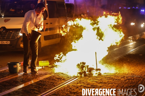 Rassemblement devant toutes les préfectures de France à l appel des Soulèvements de la terre contre la violence à Sainte-soline