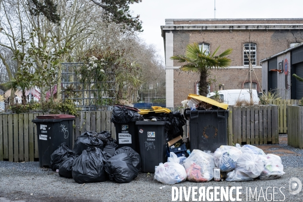 Grève des éboueurs au Havre