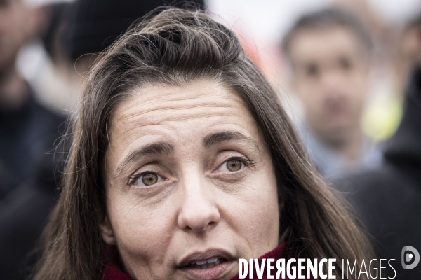 Sophie Binet, piquet de grève devant Storengy