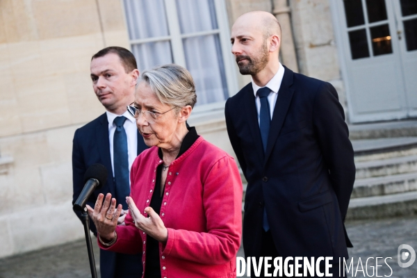 Elisabeth borne recoit les partenaires sociaux