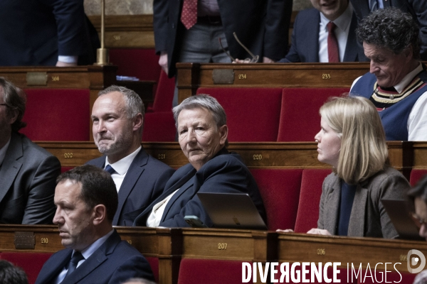 Questions au gouvernement à l assemblée nationale.