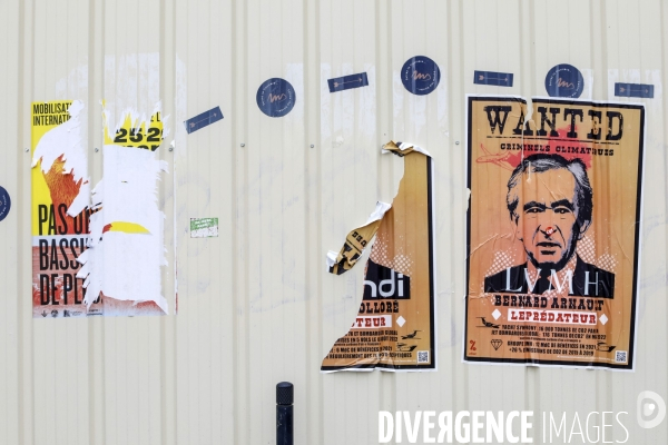 Tags et graffitis pendant les manifestations contre la réforme des retraites.