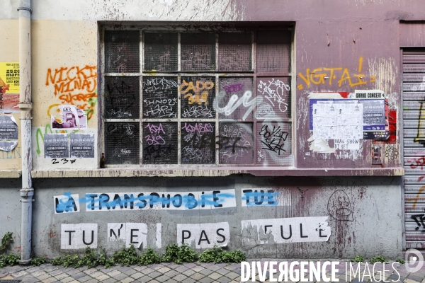Tags et graffitis pendant les manifestations contre la réforme des retraites.