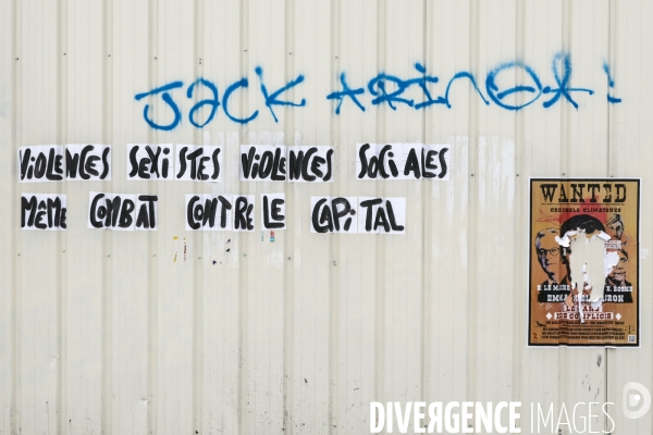 Tags et graffitis pendant les manifestations contre la réforme des retraites.