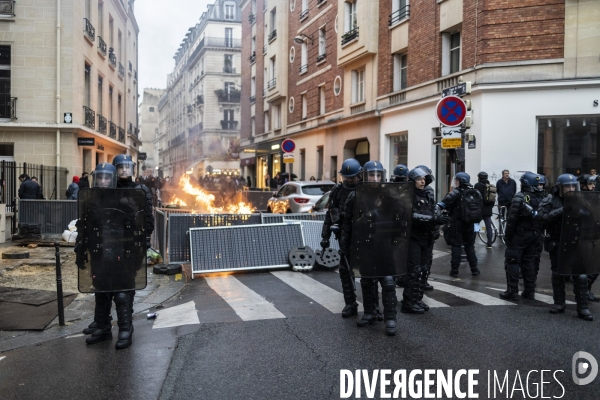 Rassemblement - Decision du Conseil constitutionnel sur la reforme des retraites 14042023