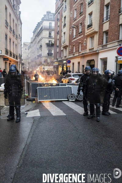 Rassemblement - Decision du Conseil constitutionnel sur la reforme des retraites 14042023