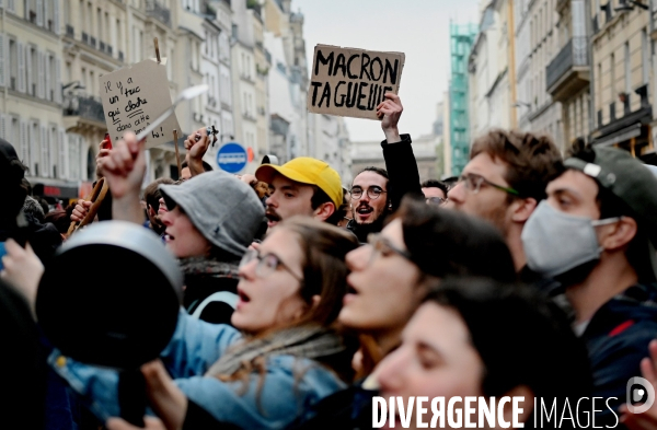 Concert de casserole en marge de l allocution d emmanuel macron