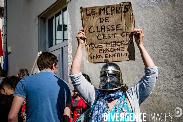 Ganges - Protestation contre la visite d E.Macron