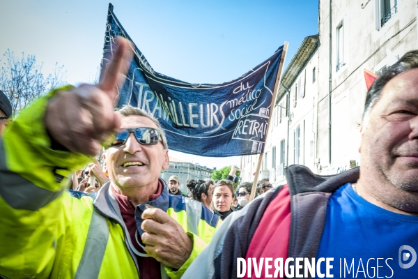 Ganges - Protestation contre la visite d E.Macron