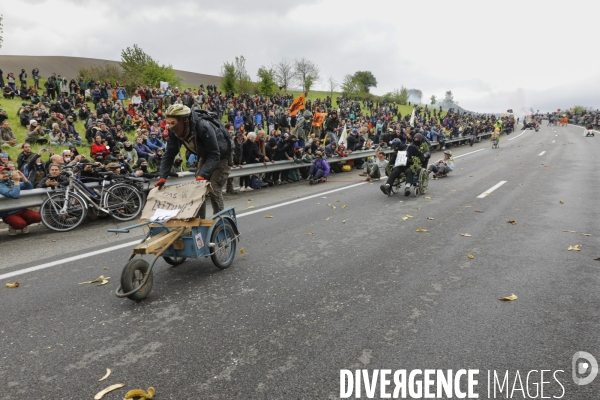 Manifestation contre le projet d autoroute A69, dans le Tarn, entre Toulouse et Castres.