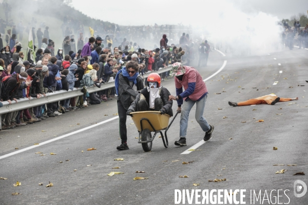 Manifestation contre le projet d autoroute A69, dans le Tarn, entre Toulouse et Castres.