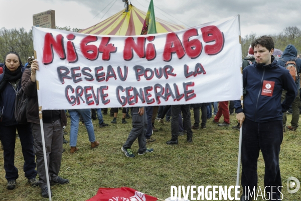 Manifestation contre le projet d autoroute A69, dans le Tarn, entre Toulouse et Castres.